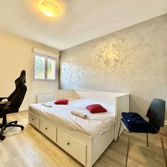  Annonces CHAPONOST : Apartment | VILLEURBANNE (69100) | 115 m2 | 325 000 € 