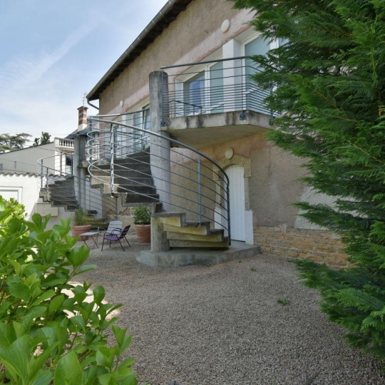  Annonces CHAPONOST : Maison / Villa | ECULLY (69130) | 350 m2 | 1 350 000 € 