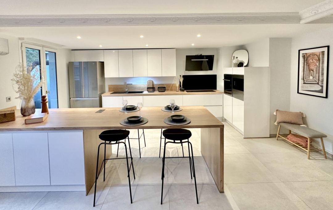 Annonces CHAPONOST : Apartment | VILLEURBANNE (69100) | 150 m2 | 665 000 € 