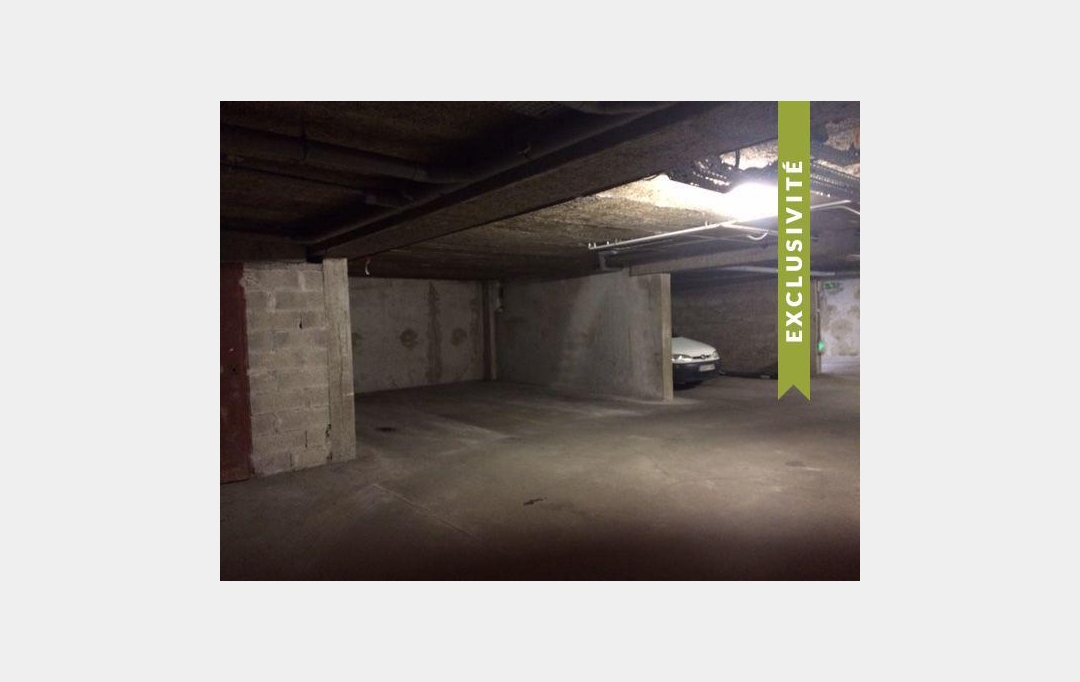 Annonces CHAPONOST : Garage / Parking | VILLEURBANNE (69100) | 0 m2 | 15 555 € 
