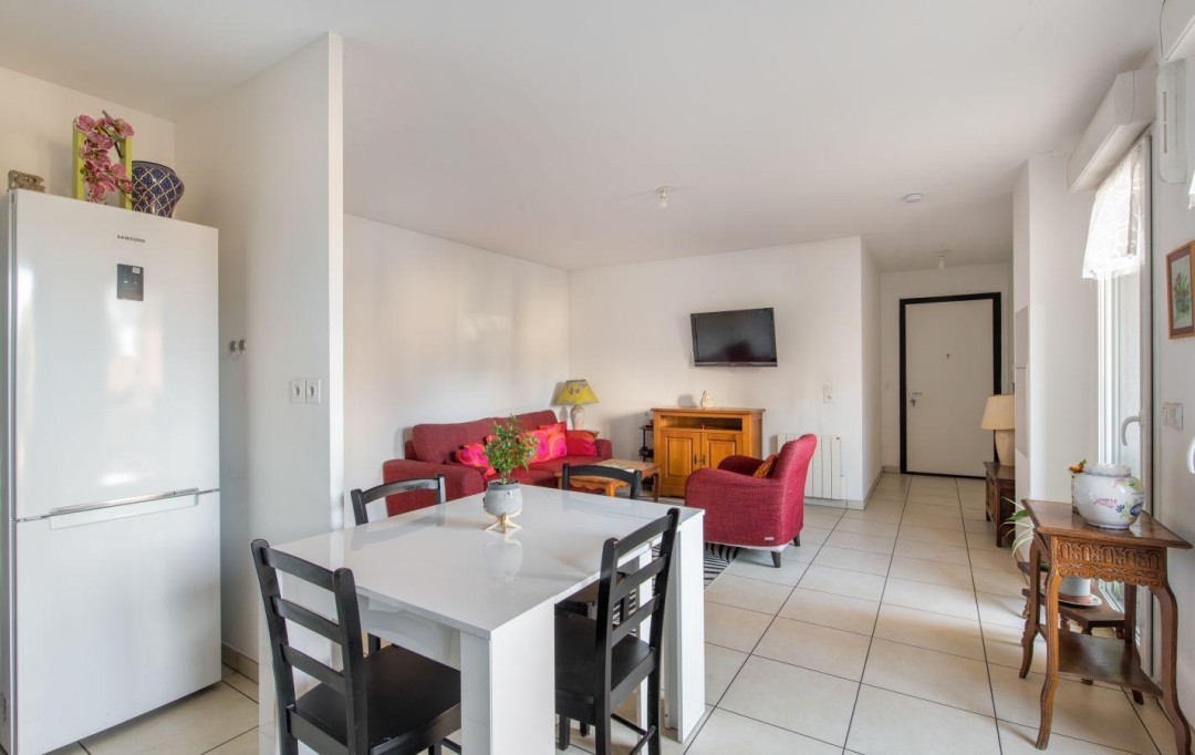 Annonces CHAPONOST : Appartement | BRON (69500) | 62 m2 | 239 000 € 